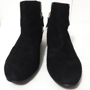 Naked Feet Alcor Black Ankle Women's 7 Boot